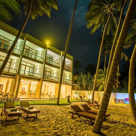 Serendipitaly Ayurveda Boutique Hotel Hikkaduwa Exterior photo