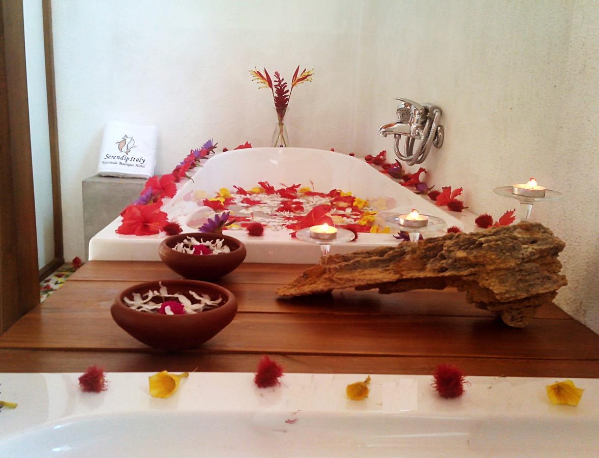 Serendipitaly Ayurveda Boutique Hotel Hikkaduwa Exterior photo