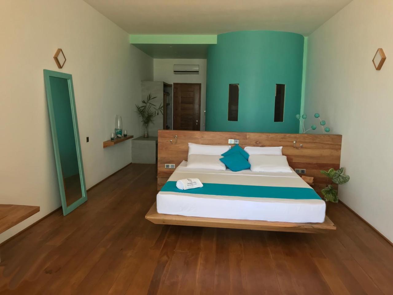 Serendipitaly Ayurveda Boutique Hotel Hikkaduwa Exterior photo
